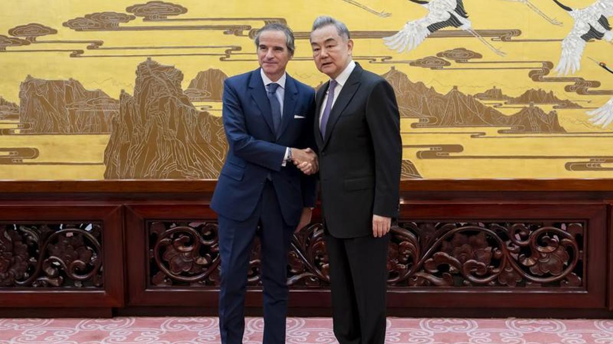 Çin Dışişleri Bakanı Wang, IAEA Başkanı Grossi ile görüştü