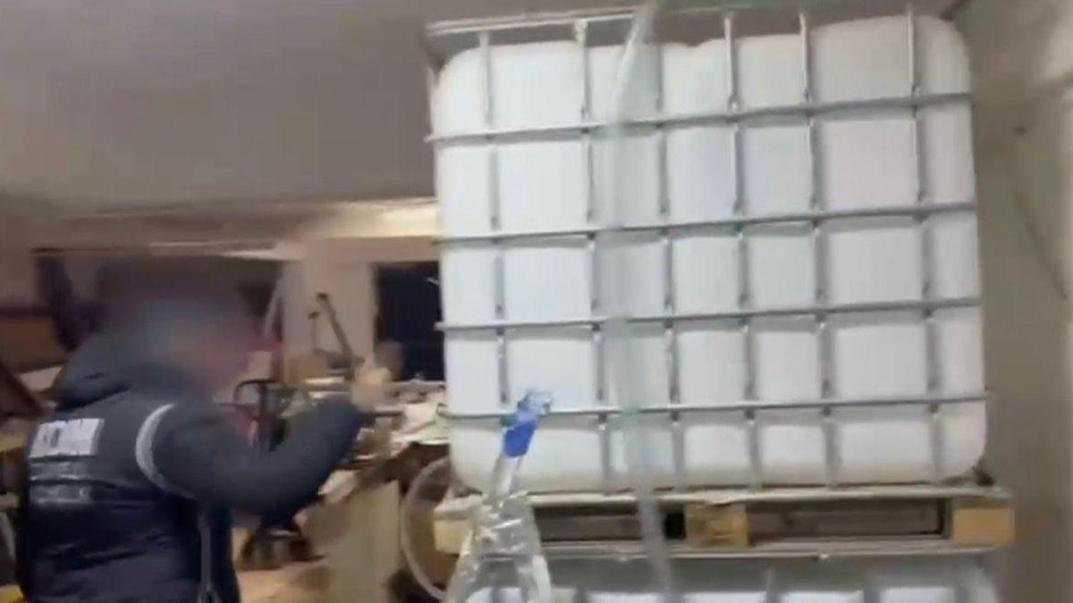 İstanbul'da sahte içki operasyonu: 32 gözaltı