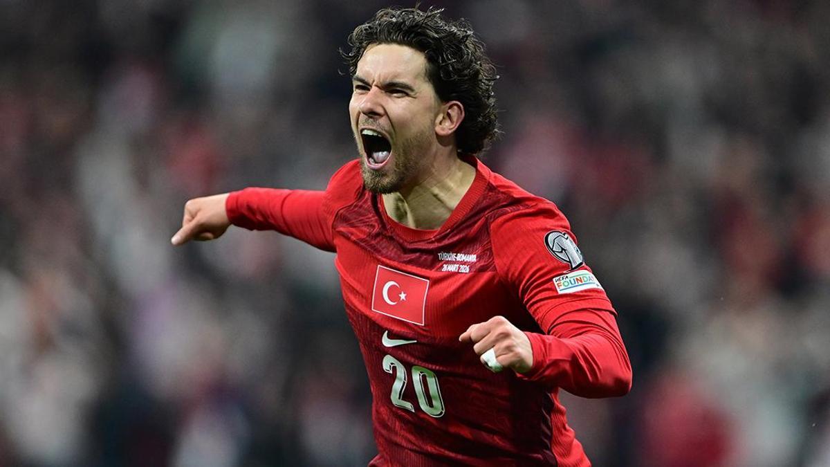 Ferdi Kadıoğlu, millî formayla siftahı yaptı