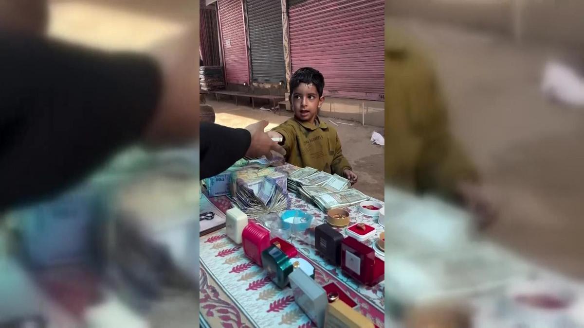 ABD/İsrail ayaklanma beklerken İranlılar kenetlendi