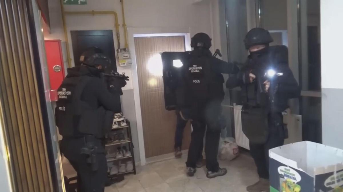 Nevruz etkinliklerinde terör örgütü propagandasına yönelik operasyon: 26 gözaltı