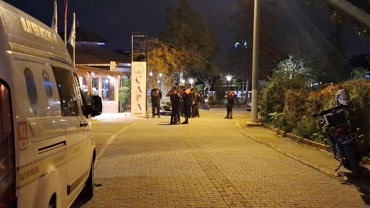 Adanada restoranda silahlı kavga: 1 ölü, 1 ağır yaralı