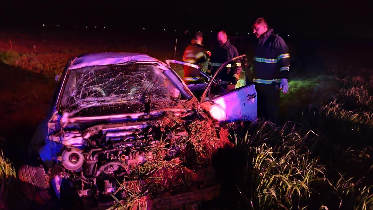 Otomobil tarlaya yuvarlandı: 1 ölü, 3 yaralı