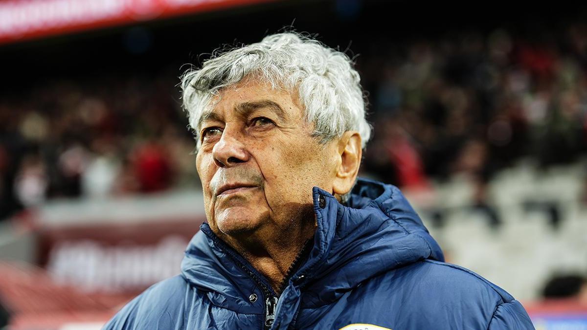 Romanya Milli Takım kampında fenalaşan Mircea Lucescu hastaneye kaldırıldı