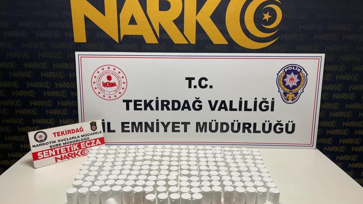 Tekirdağ'da 'torbacı' operasyonunda 11 bin hap ele geçirildi; 5 tutuklama
