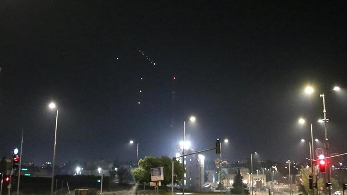 İranın İsrail'e saldırısında 11 kişi yaralandı