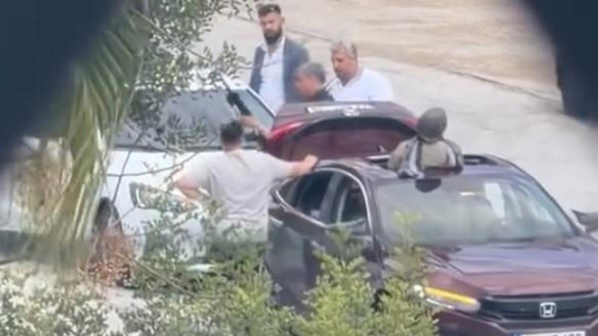 Mersinde düğün konvoyunda havaya ateş açan şüpheli yakalandı