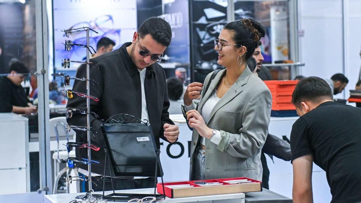 Görme sağlığının geleceği İzmirde konuşuldu