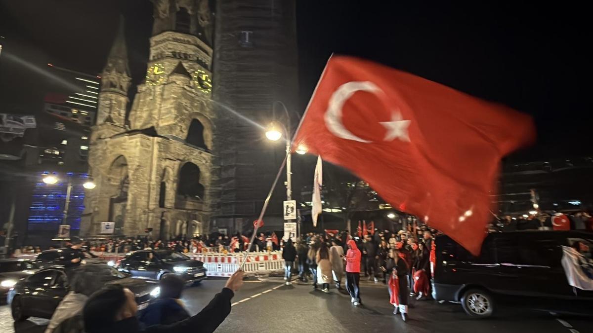 Berlin'de Dünya Kupası coşkusu