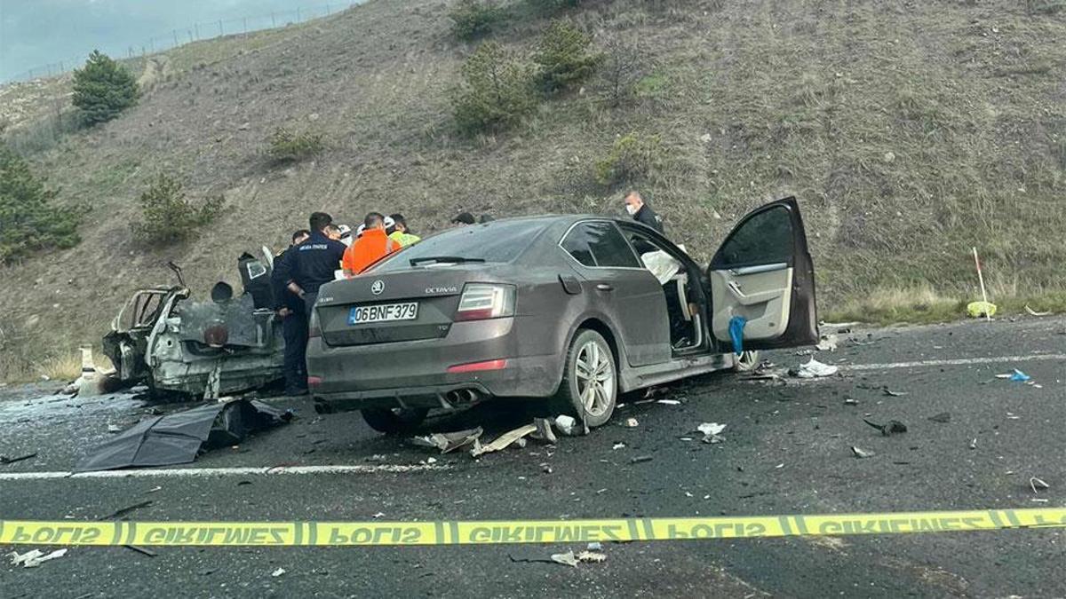 SON DAKİKA... Ankara'da feci kaza: 5 kişi hayatını kaybetti