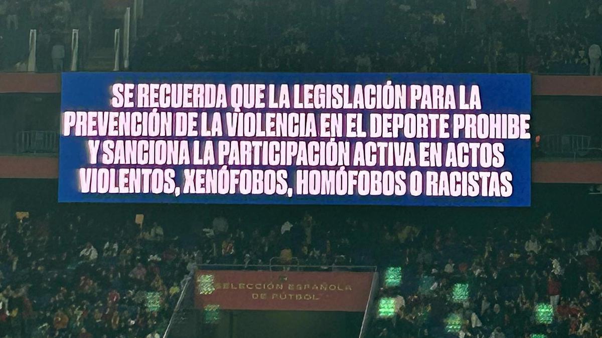 İspanya - Mısır maçında yaşanan İslamofobik tezahürat oyuncuları şoke etti