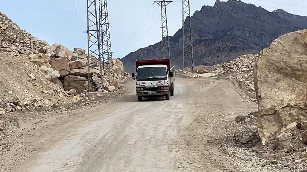 Her virajı ayrı sınav; sarp coğrafyanın usta sürücüleri