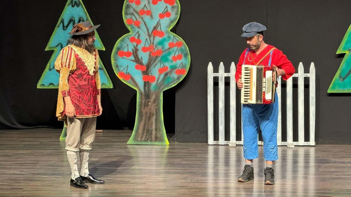 Aydın'da çocuklar tiyatroyla buluştu