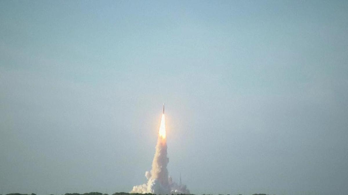 Aya dönüş başladı