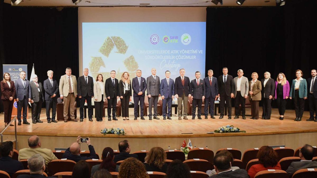 'Üniversitelerde Atık Yönetimi ve Sürdürülebilir Çözümler' masaya yatırıldı