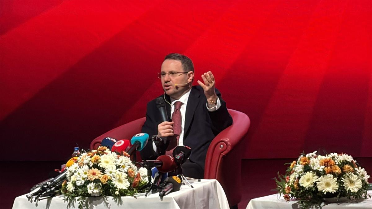 Sanal medya hesaplarına kimlik doğrulaması geliyor! Bakan Gürlek'ten yeni açıklama