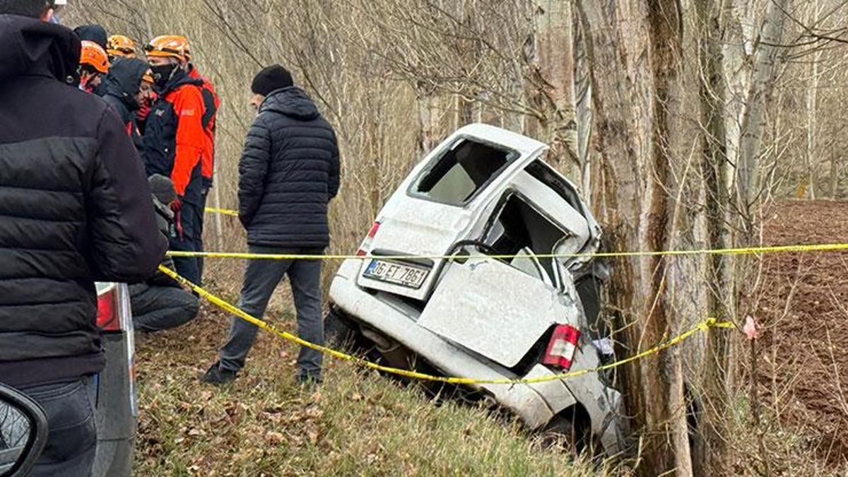Kanser hastası babasını hastaneye götürürken kaza yaptı: 3 ölü