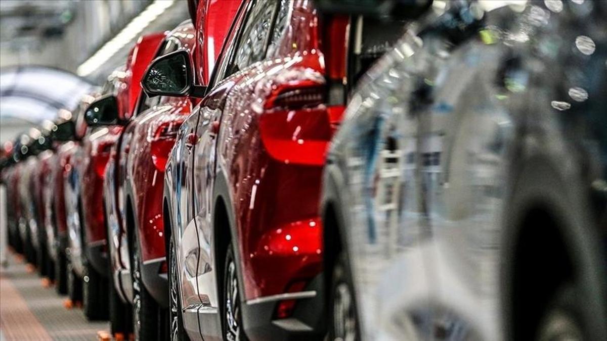 Otomotiv ihracatında rekor yarışı: Kocaeli mi Bursa mı?