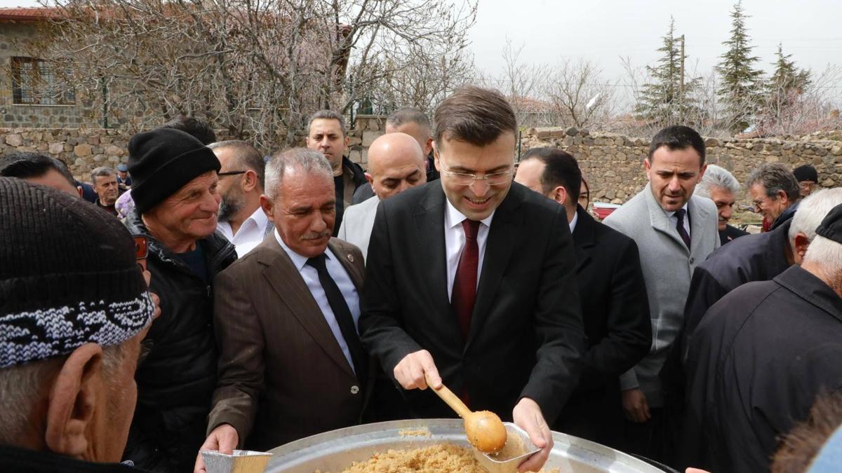 Asırlık helva şenliği bu yıl da yoğun katılımla düzenlendi