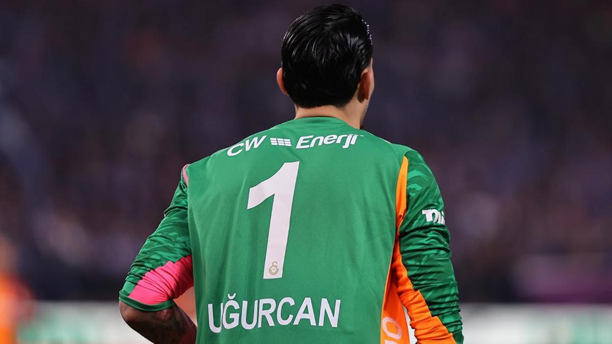 Galatasaray’da Uğurcan Çakır’ın doğum günü kutlandı