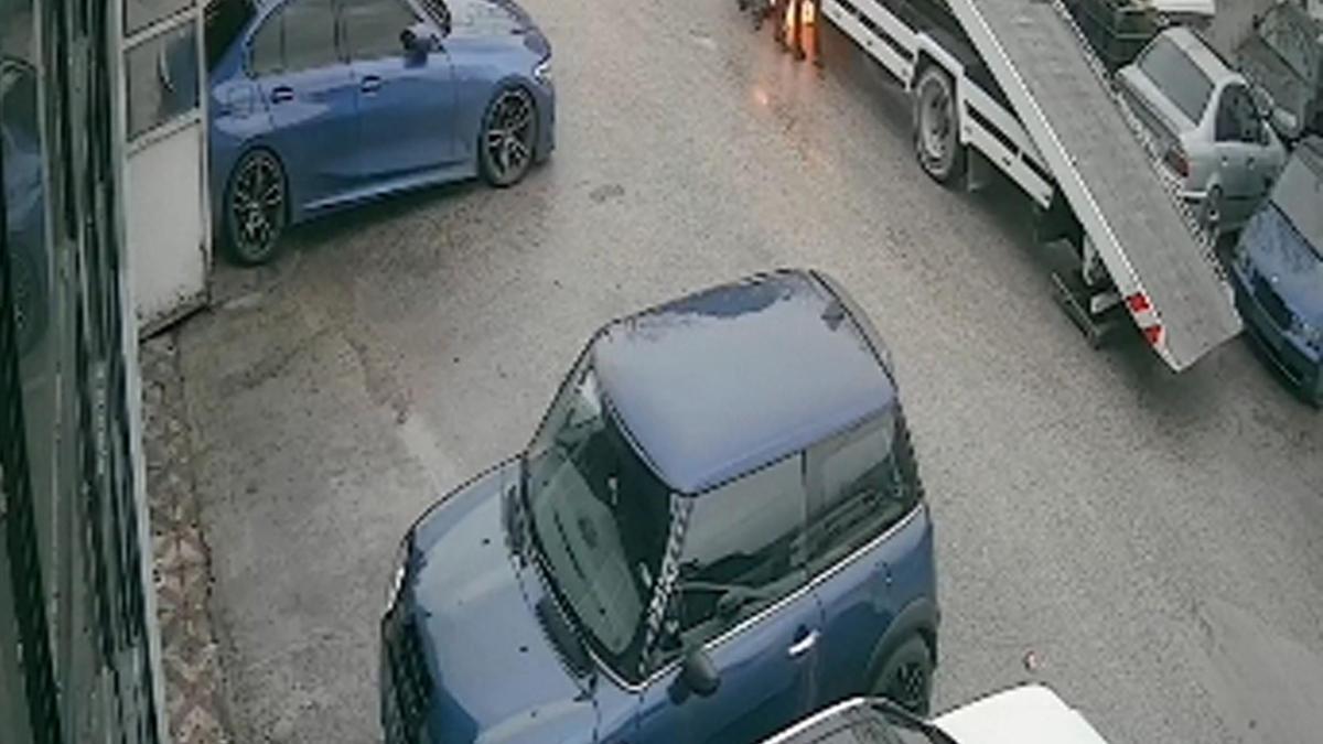 Değiştirilmek istenen akü alev aldı