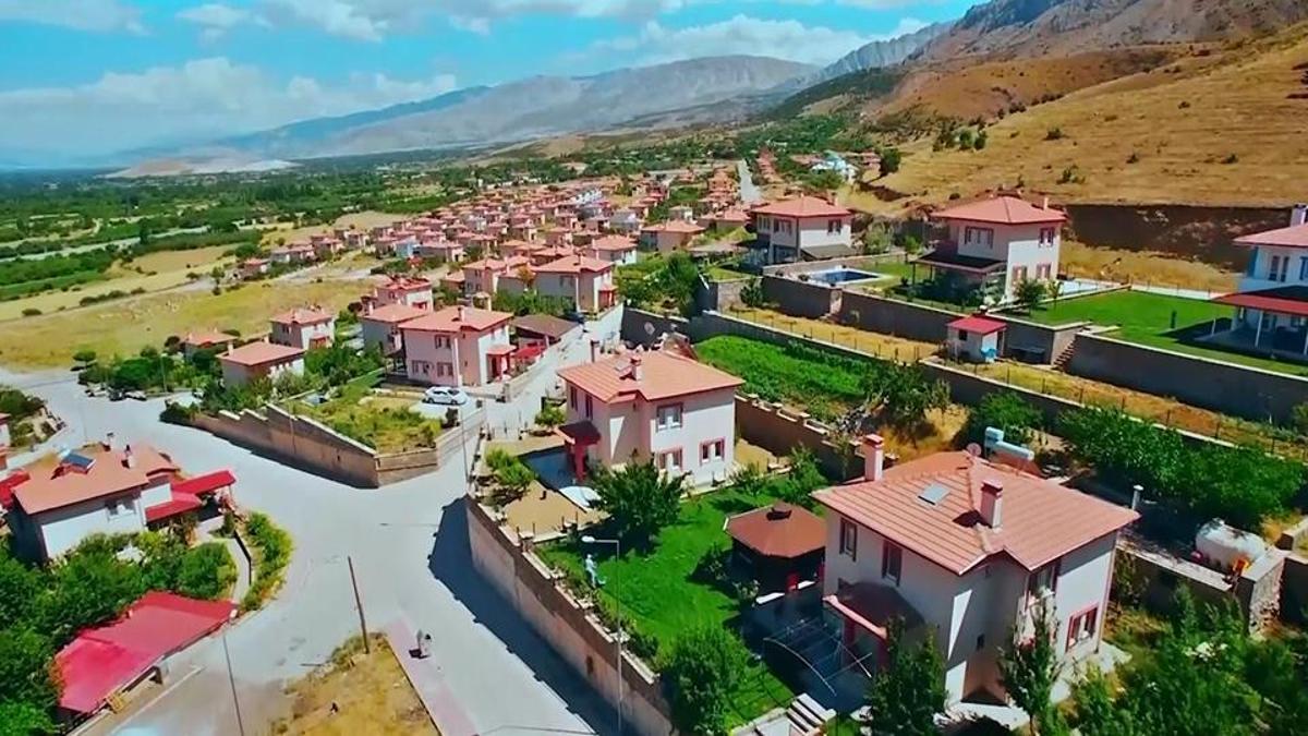 AYM’den CHP’ye ret… 2 bin altı nüfusa köy statüsü verilecek