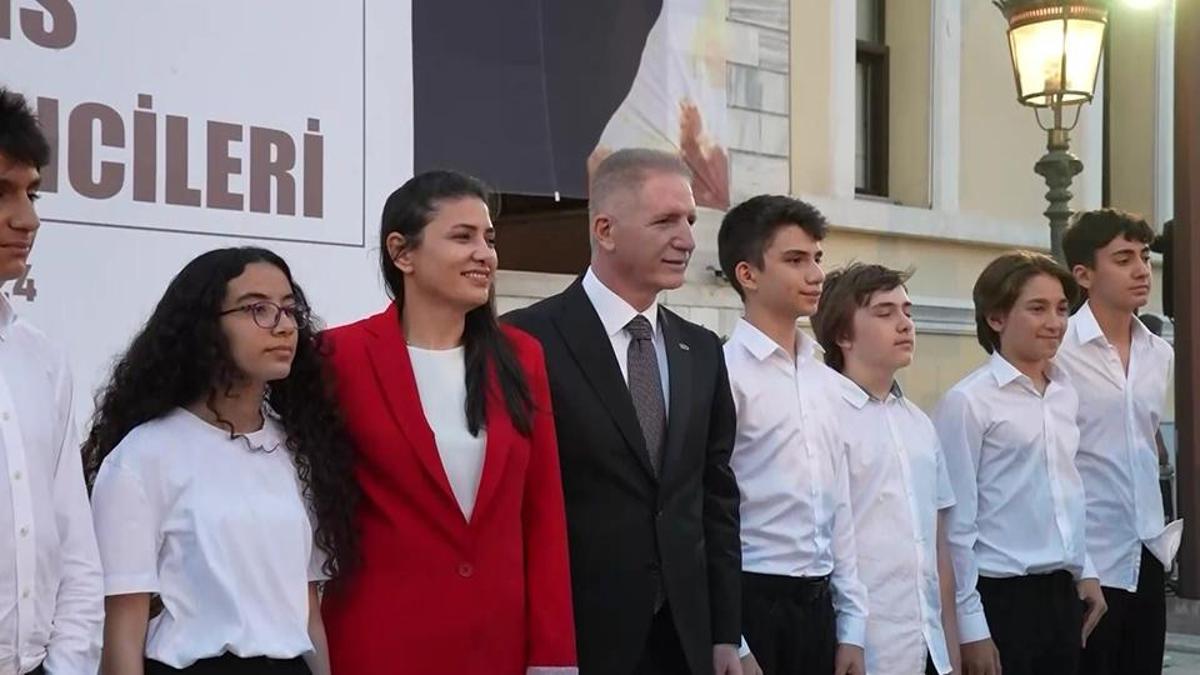 İstanbul'da öğrencilere dev destek