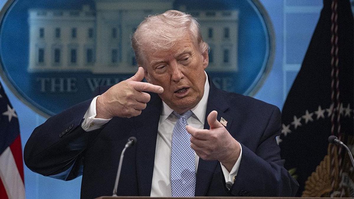 Trump: Pilotu, 21 savaş uçağıyla 7 saatte kurtardık