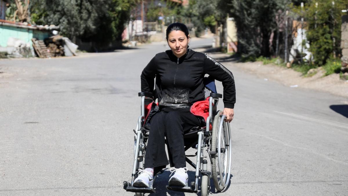 Balkondan düşüp tekerlekli sandalyeye mahkum kaldı, 2 bin lira nafaka nedeniyle engelli maaşı bağlanmadı