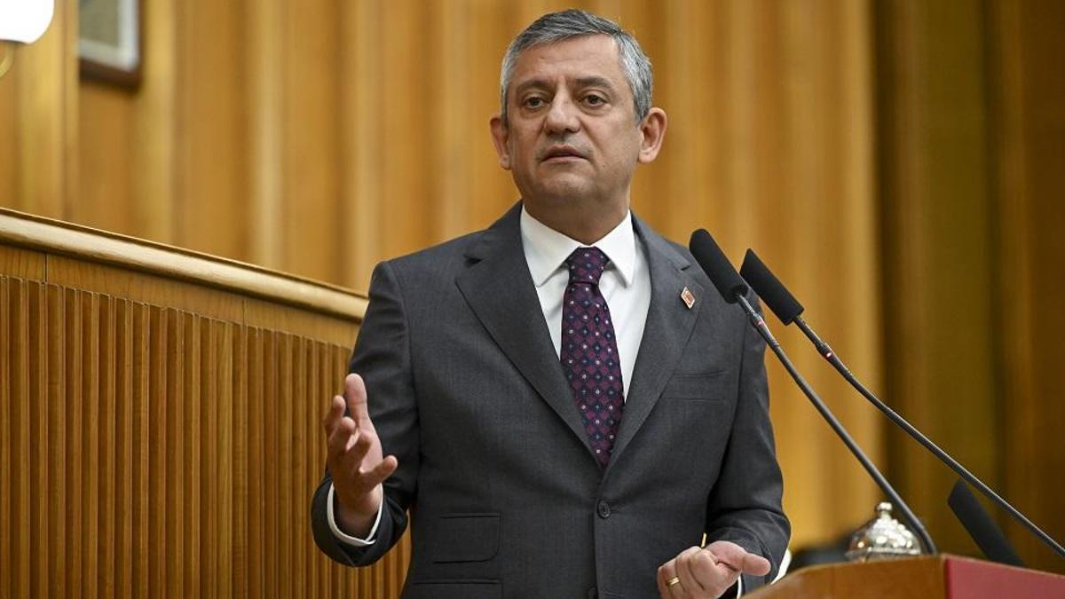 Özgür Özel'in ara seçim ısrarı: 12 siyasi partiyi ziyaret edeceğiz''