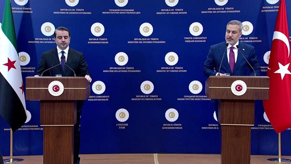 SON DAKİKA HABERİ: Dışişleri Bakanı Hakan Fidan: Ateşkesi memnuniyetle karşılıyoruz