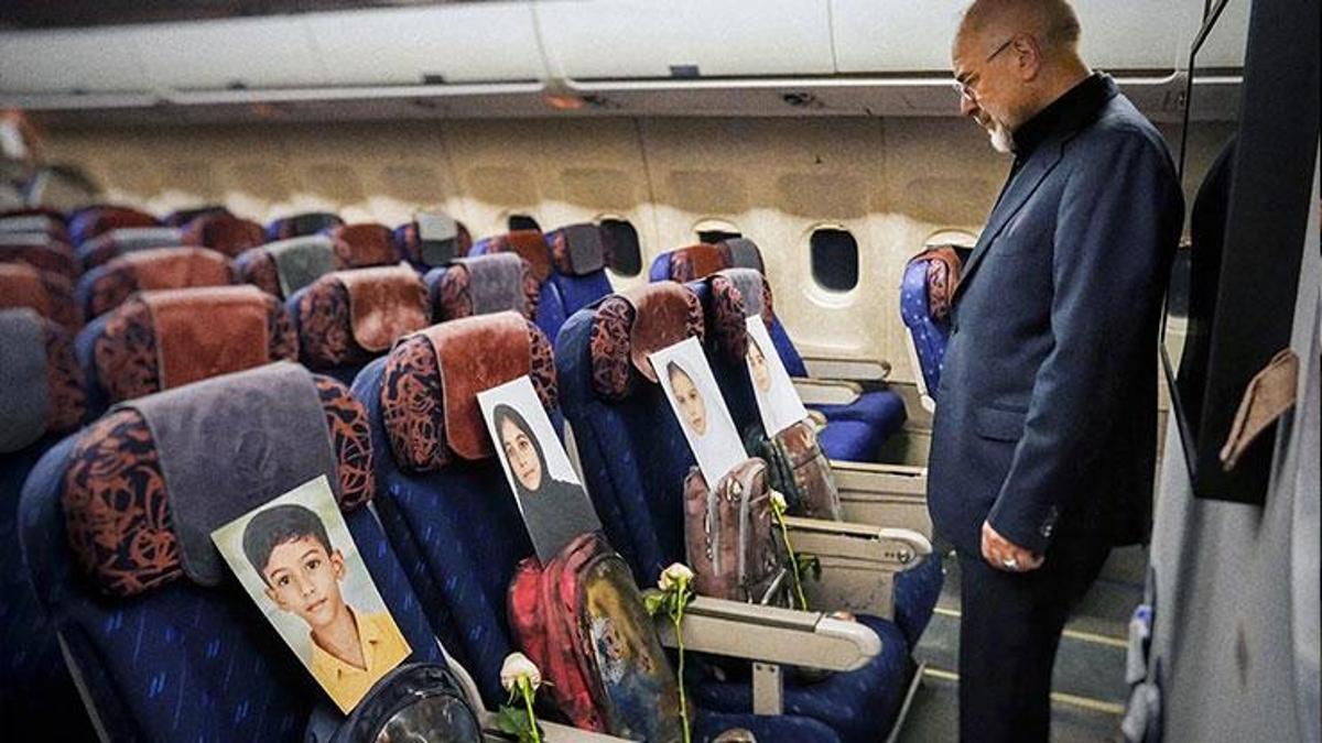 Tarihi müzakere öncesi damga vurdu: İran uçağında 4 kanlı çanta!