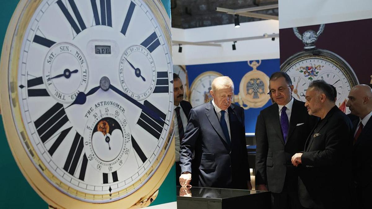 Cumhurbaşkanı Erdoğan'dan, "Muhteşem Cep Saatleri Koleksiyonu" sergisine ziyaret