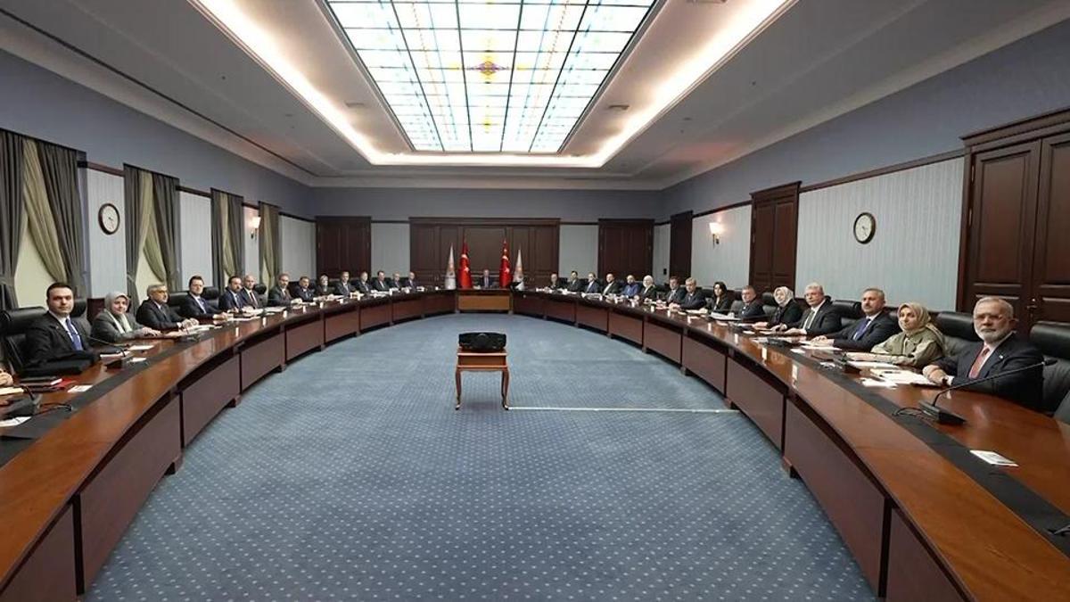 AK Parti MYK toplanıyor… İşte gündemdeki başlıklar