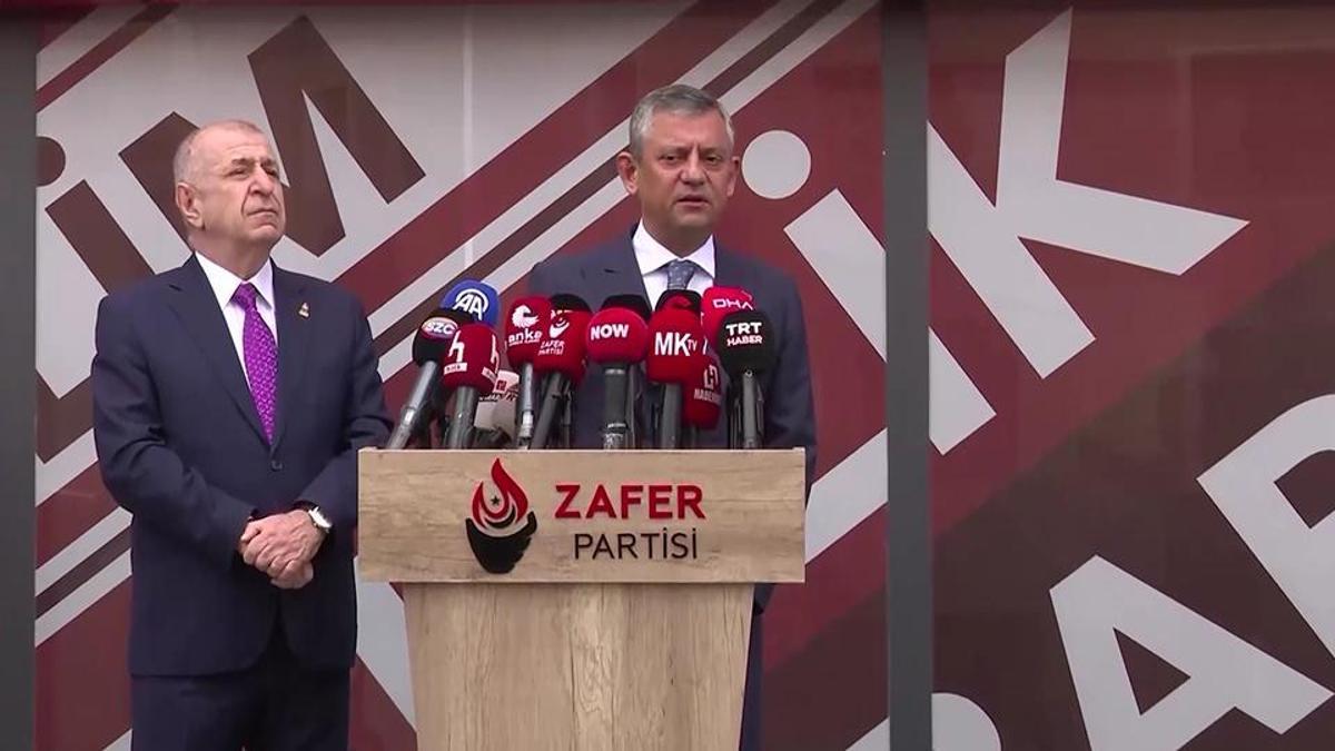 CHP liderinin siyasi parti turları devam ediyor