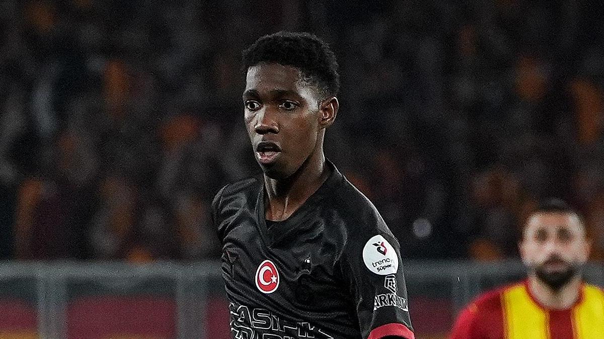 Galatasaray'ın yara aldığı gece Asprilla'dan tepki çeken paylaşım