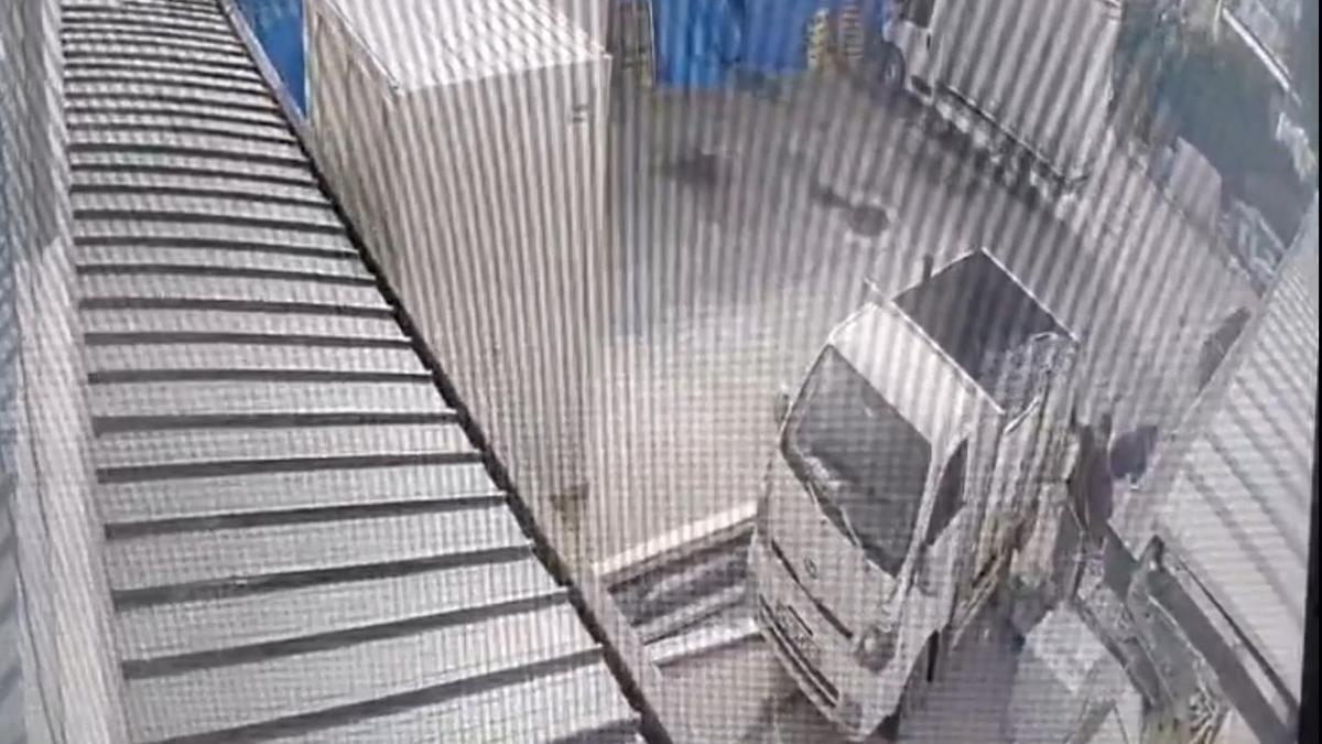 300 bin liralık kablo hırsızlığı