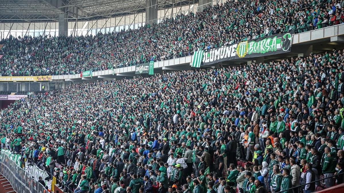 Bursaspor, şampiyonluk için 1 puana bakıyor!