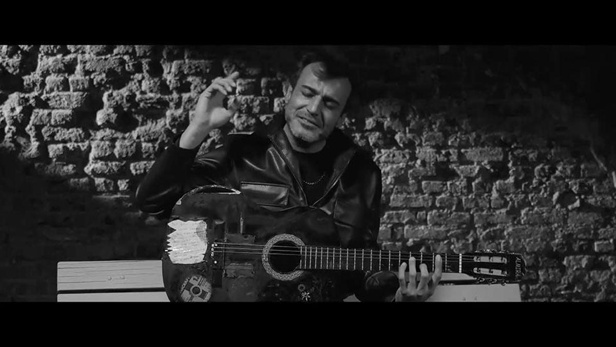 Müzisyen Rıza Tamer Şişman Bodrum'da hayatını kaybetti