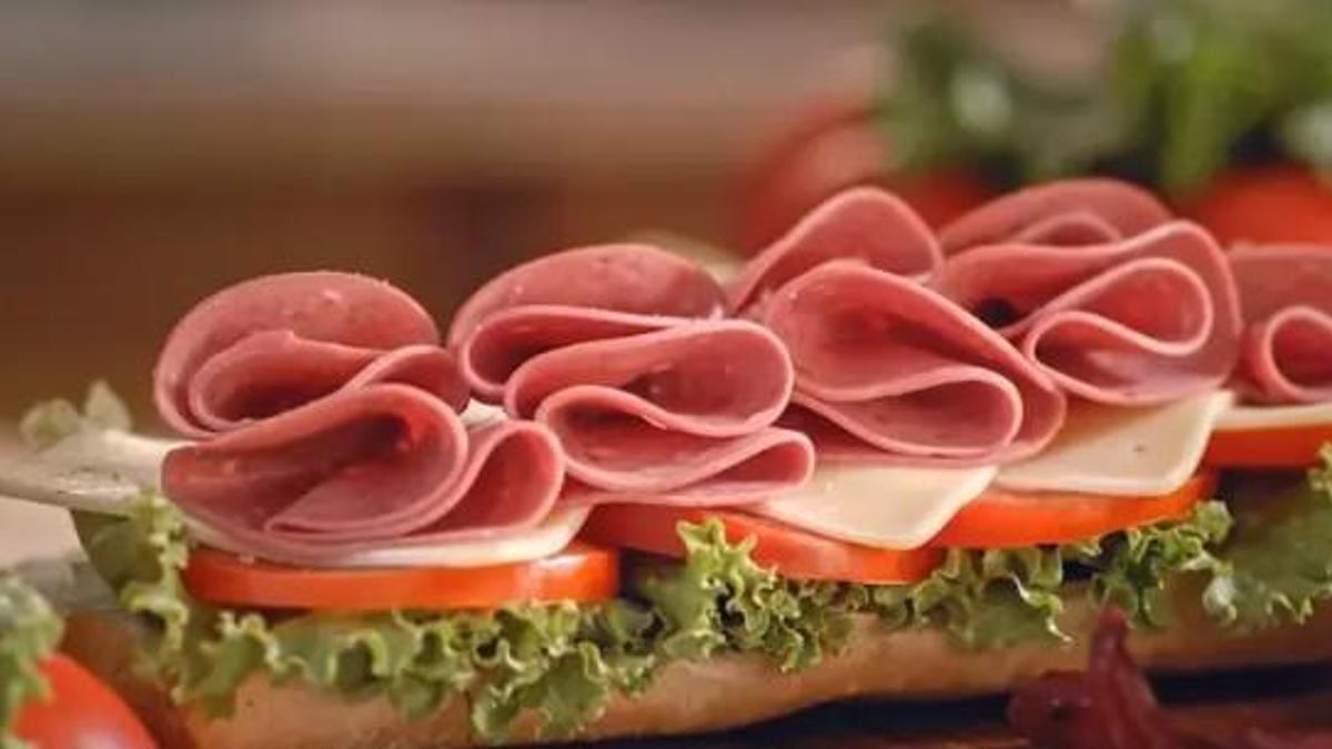 Salamın Gizli Tehlikesi: Sağlığınızı Korumak İçin Bilinçli Tercihler