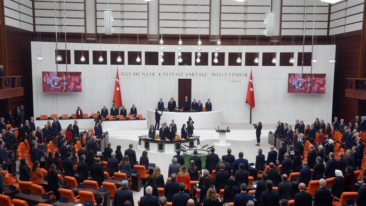 106 yıllık gurur! Ata'nın çocuklara armağanı: 23 Nisan... Meclis'te özel oturum