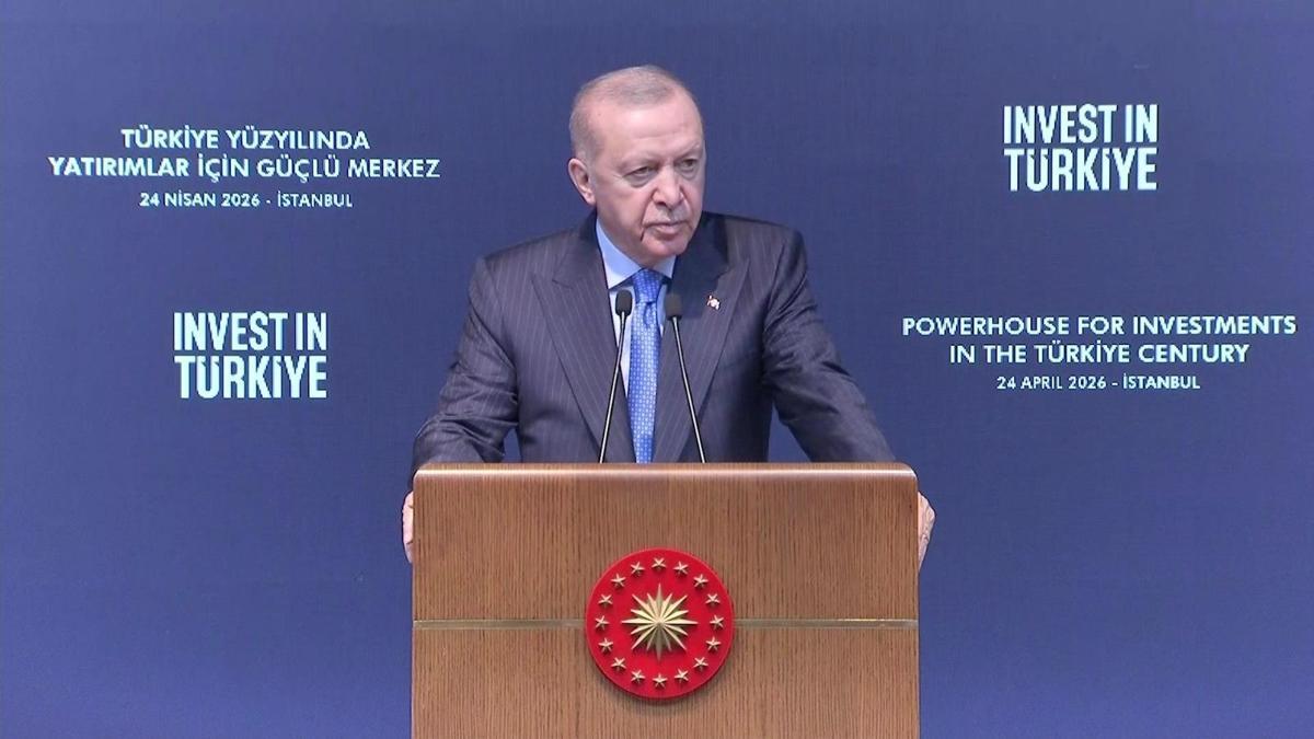 Cumhurbaşkanı Erdoğan açıklamalarda bulunuyor