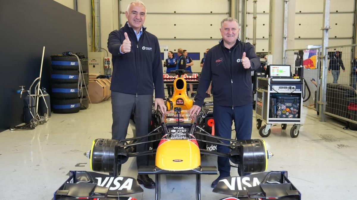 Bakan Ersoy, Formula 1 sürecine ilişkin detayları paylaştı