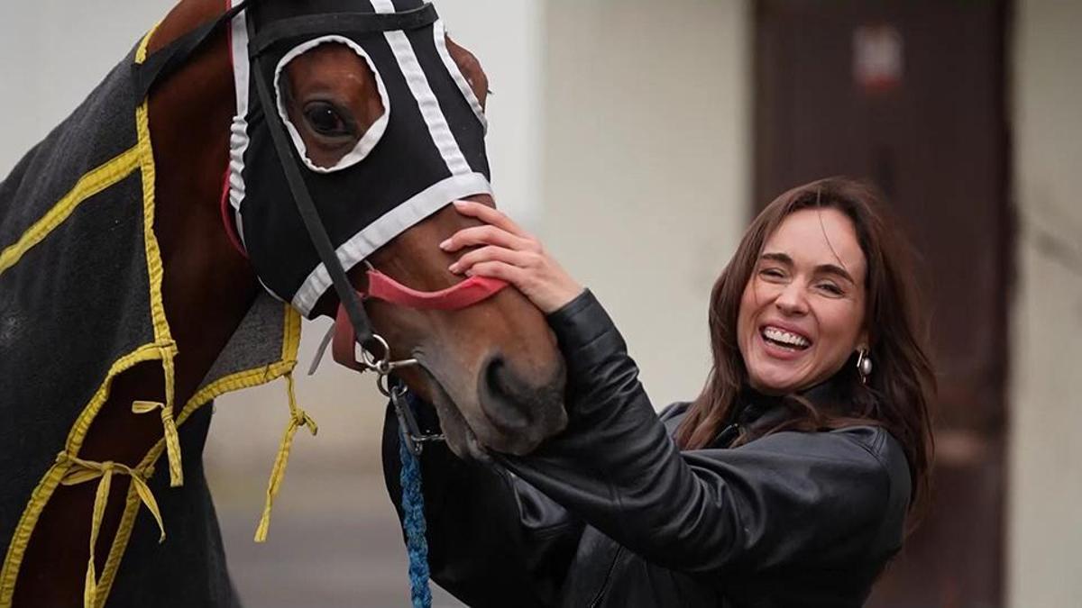 Bir yarış atı gününü nasıl geçirir? İlk kontrol: Nabız, bacaklar, genel duruma bakılıyor...