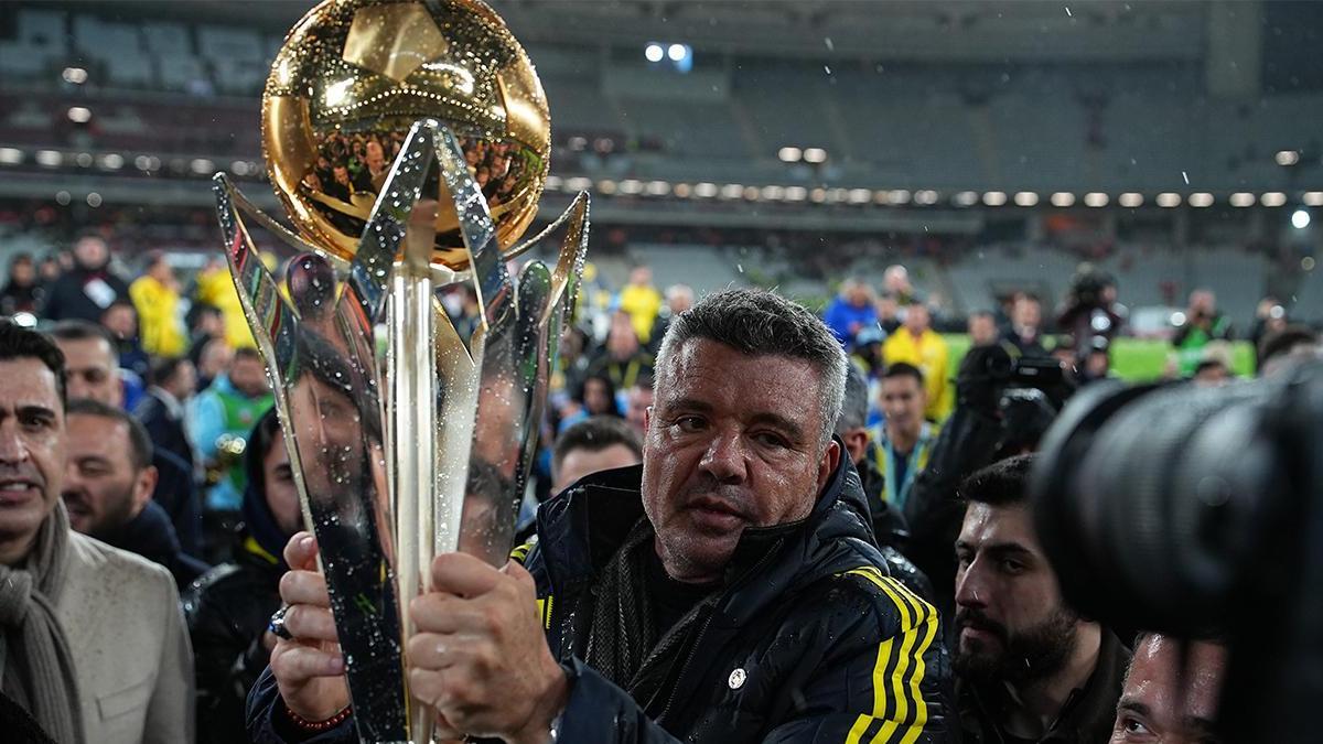 Fenerbahçe Başkanı Sadettin Saran, 6. derbisine çıkıyor