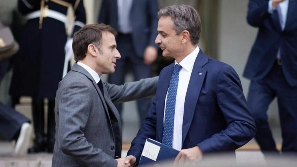 Macron'dan tepki çeken açıklama: "Yunanistan’ın egemenliği risk altındaysa buradayız"