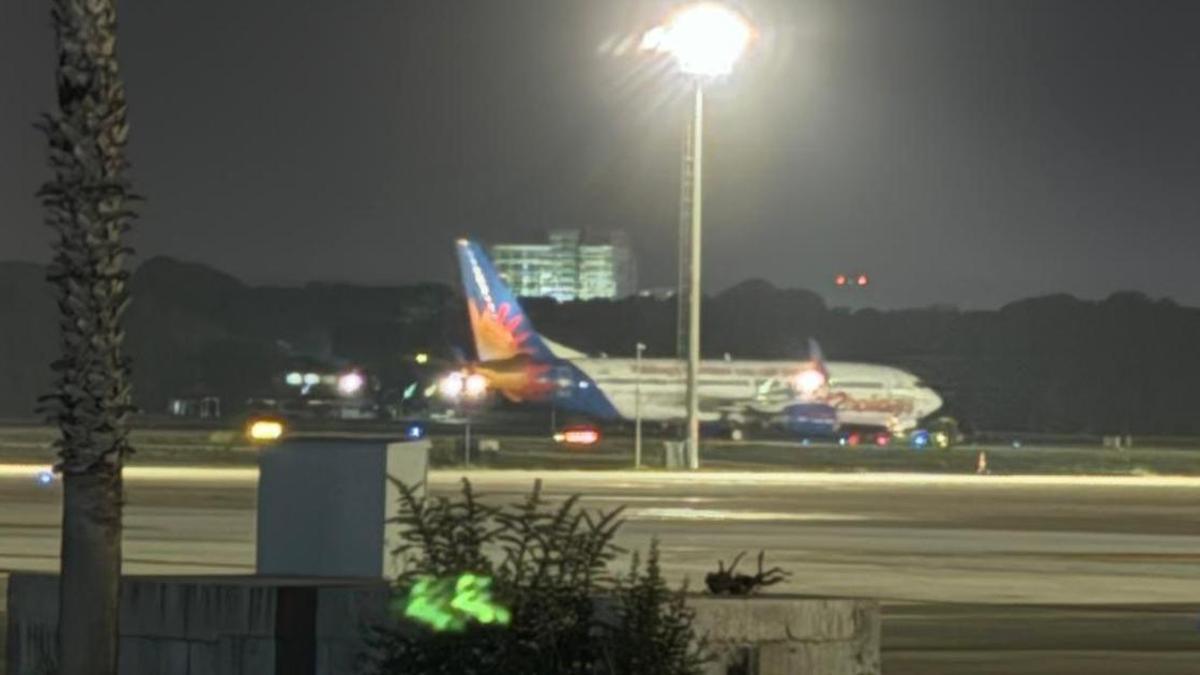 Antalya Havalimanı’nda hareketli dakikalar! Uçakta rahatsızlanan pilot nedeniyle acil iniş