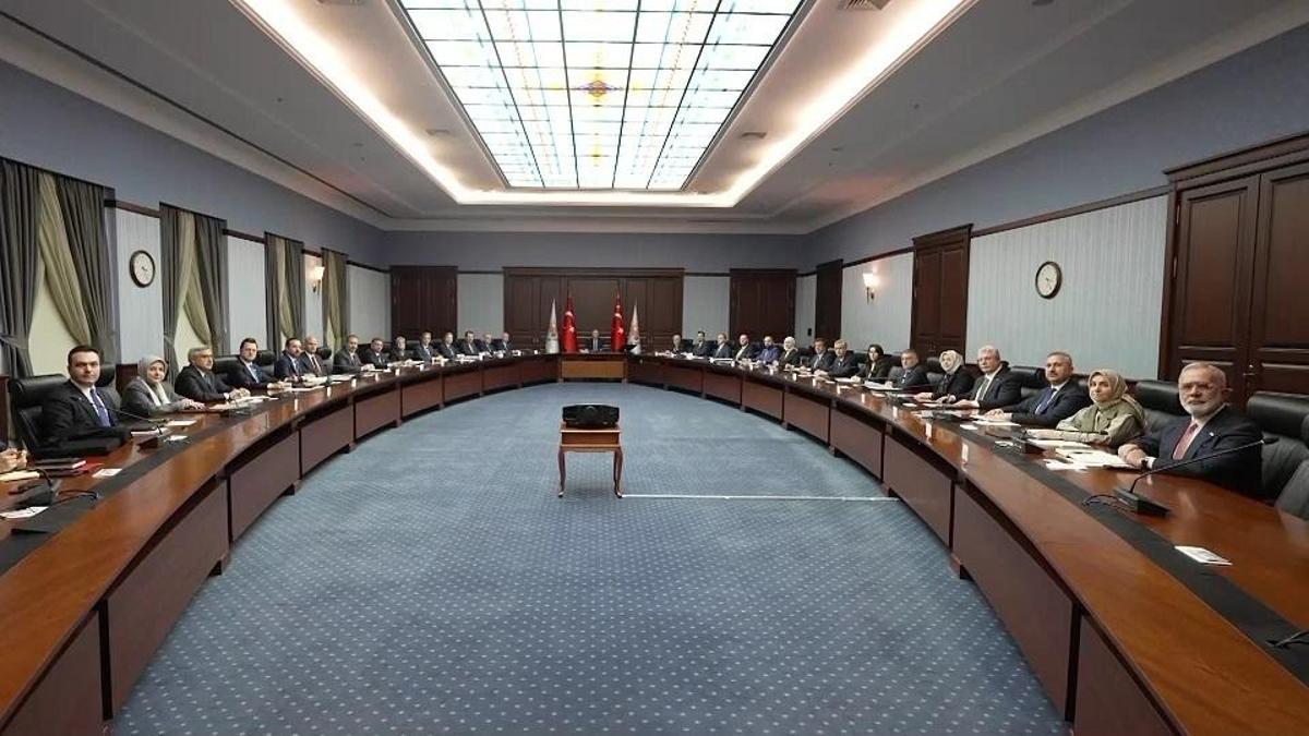 AK Parti MYK toplanıyor