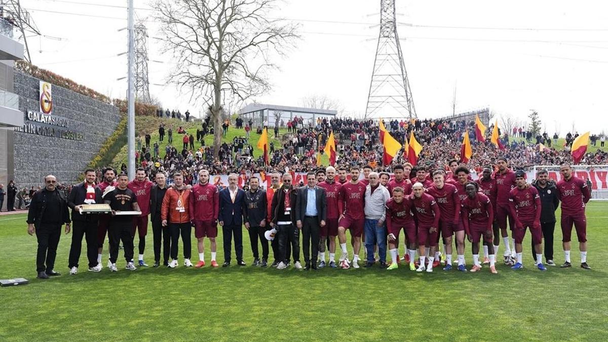 Galatasaray’dan, taraftarlara açık antrenman kararı