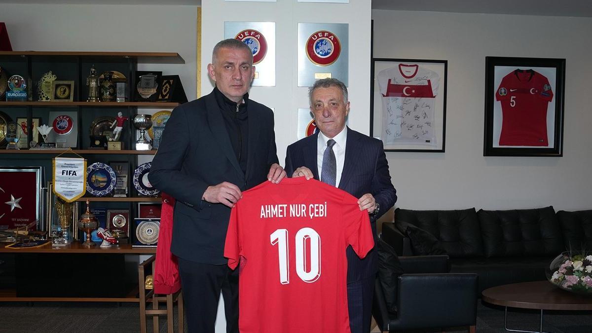 Beşiktaş'ın eski başkanı Çebi, Hacıosmanoğlu'nu ziyaret etti